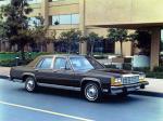 Ford LTD Crown Victoria 1983 года